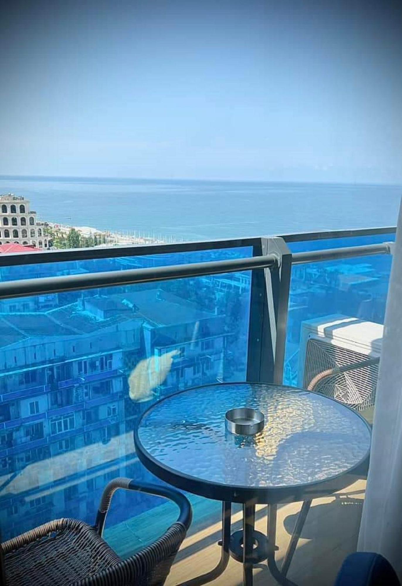 Beach Hotel Orbi City Batumi Exteriér fotografie